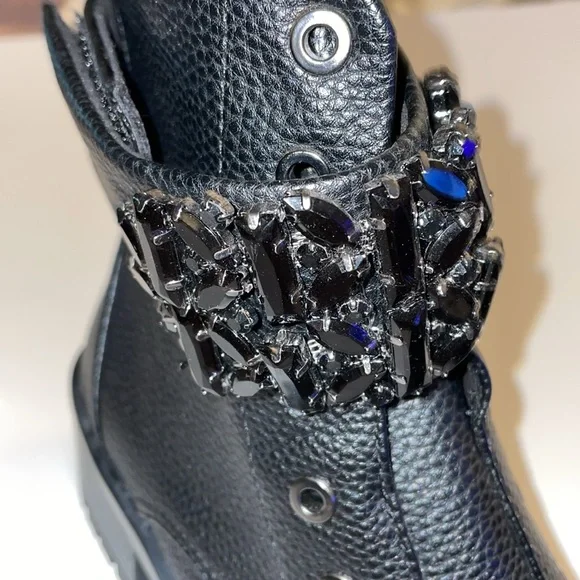 Karl Lagerfeld Black Embellished Combat Boots size 6, very good condition - Picture 4 of 7